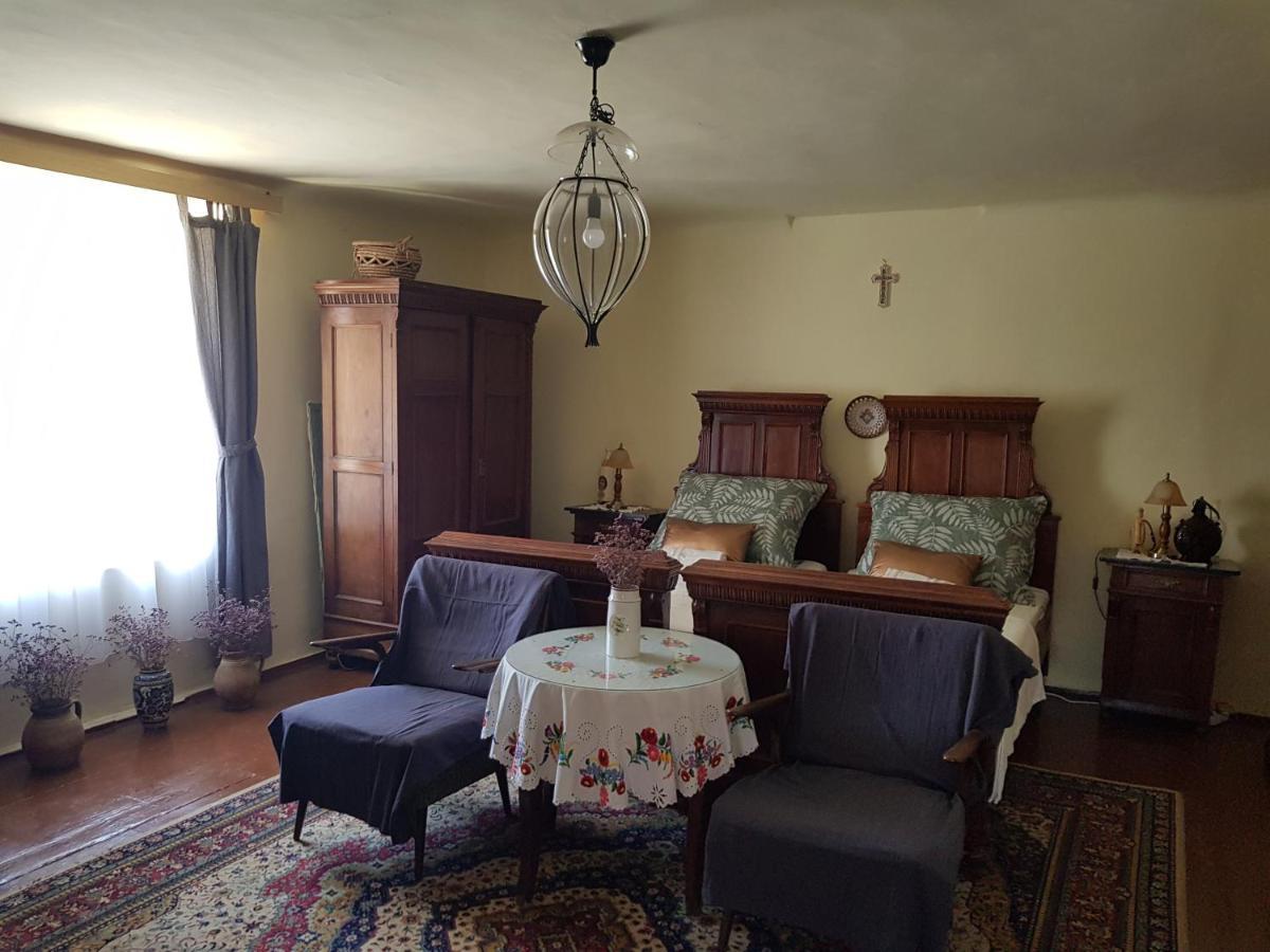 Antaloczy Cottage توكاي المظهر الخارجي الصورة