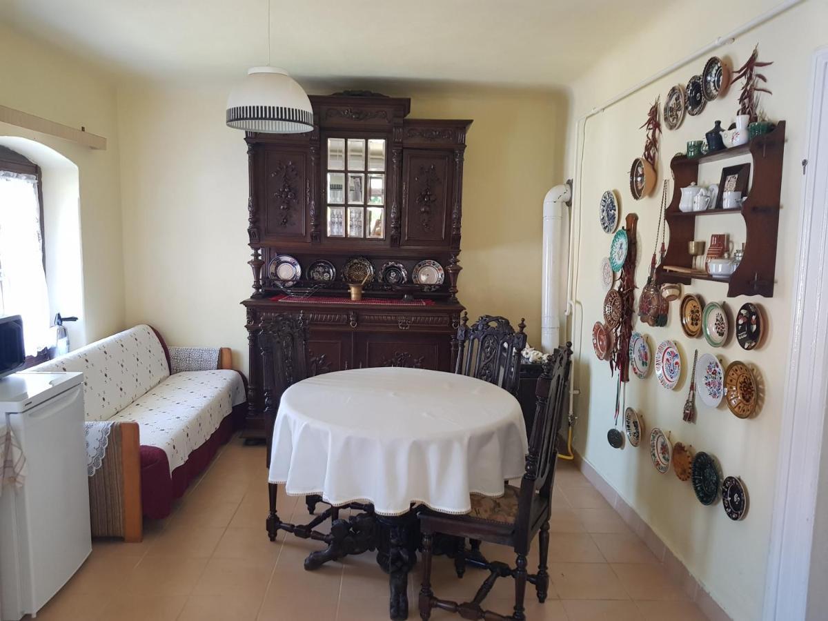 Antaloczy Cottage توكاي المظهر الخارجي الصورة